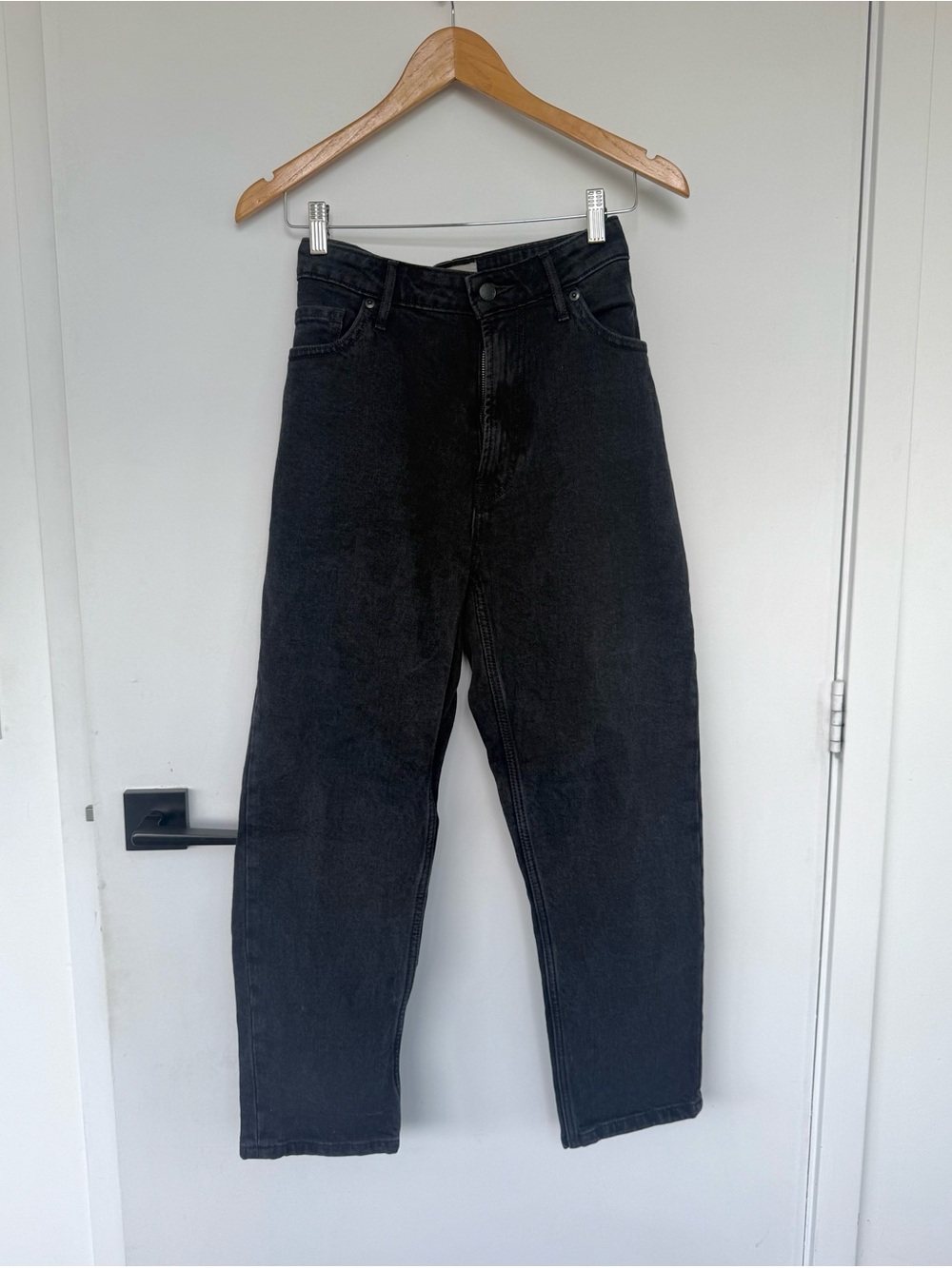Everlane 90s cheeky jean curve fit